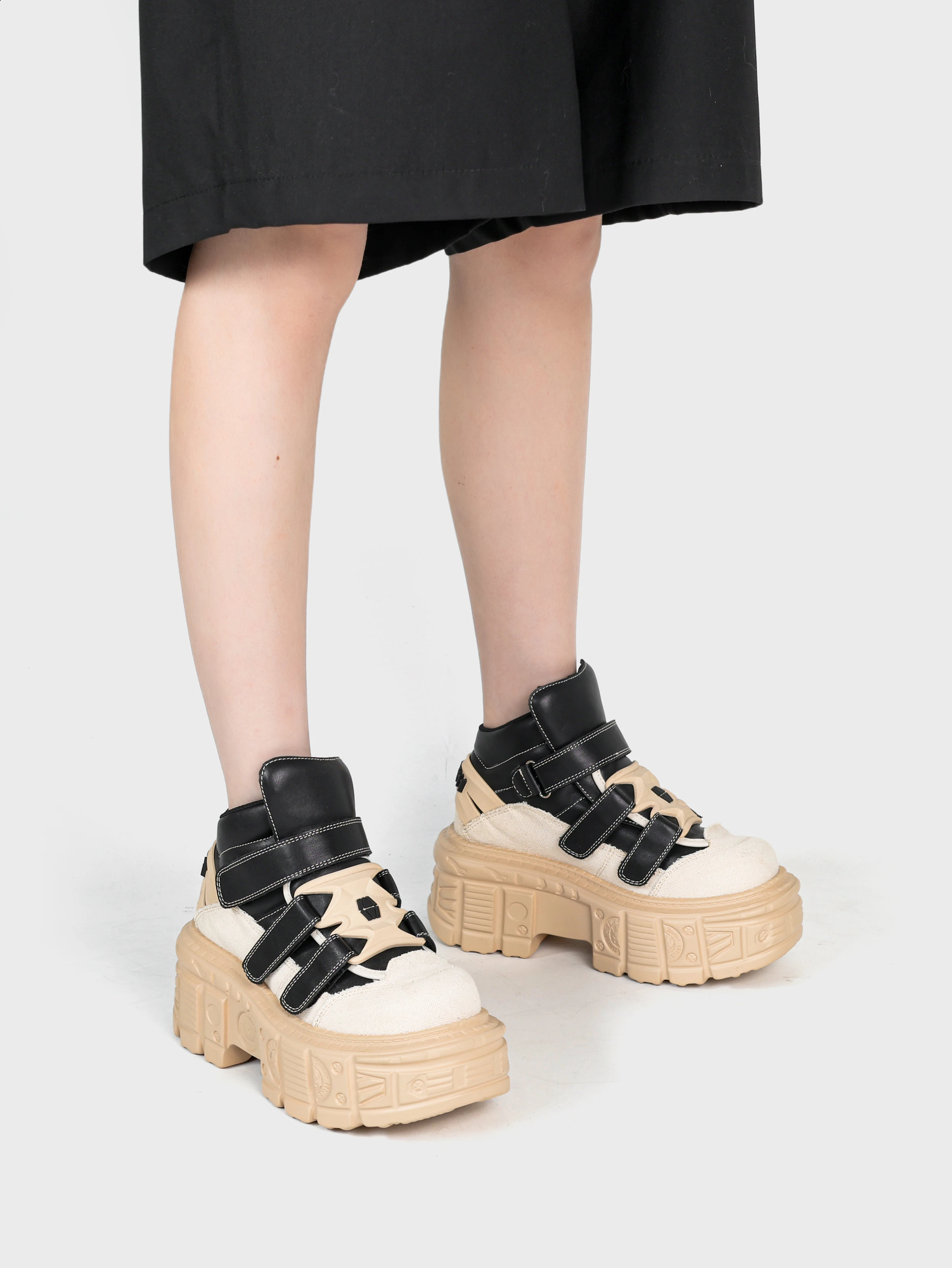 Gothic Ankle Boots 2026 Woman Sneakers Punk Style Women Shoes Rock Laceup Heel Height Platform Metal Decor 260616 - view 6