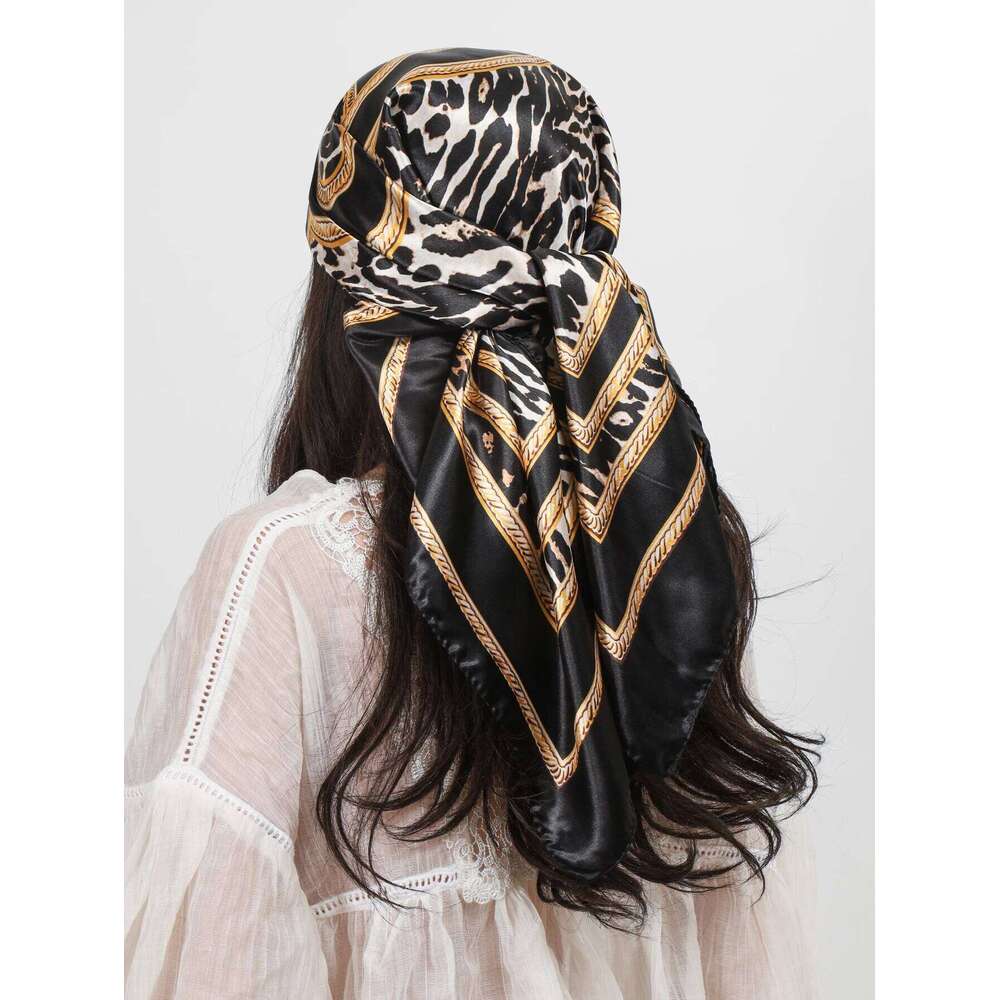 1PCS Head Scarf Women Fashion Luxury Square 90*90cm Silk Foulard Satin Bandana Soft Neckerchief Hijab Hair Scarves For Ladies 26Y06226