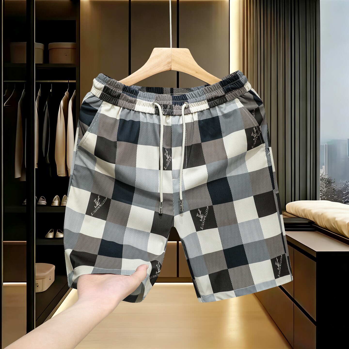 Summer New Men's Lightweight Casual High-Quality Plaid Print Knee-Length Beach Shorts