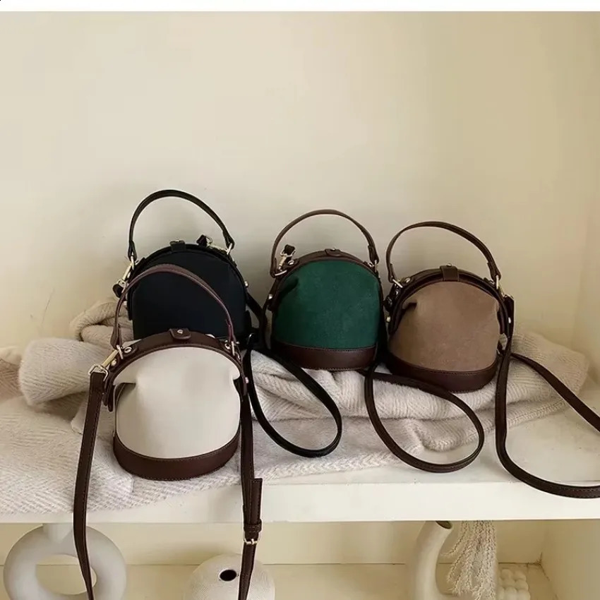 1 Pcs Shoulder Bucket Bag Korean Edition Simple Crossbody Bag Versatile Crossbody Bag Fashion Handbag Spring Summer Fashion 260626 - view 6