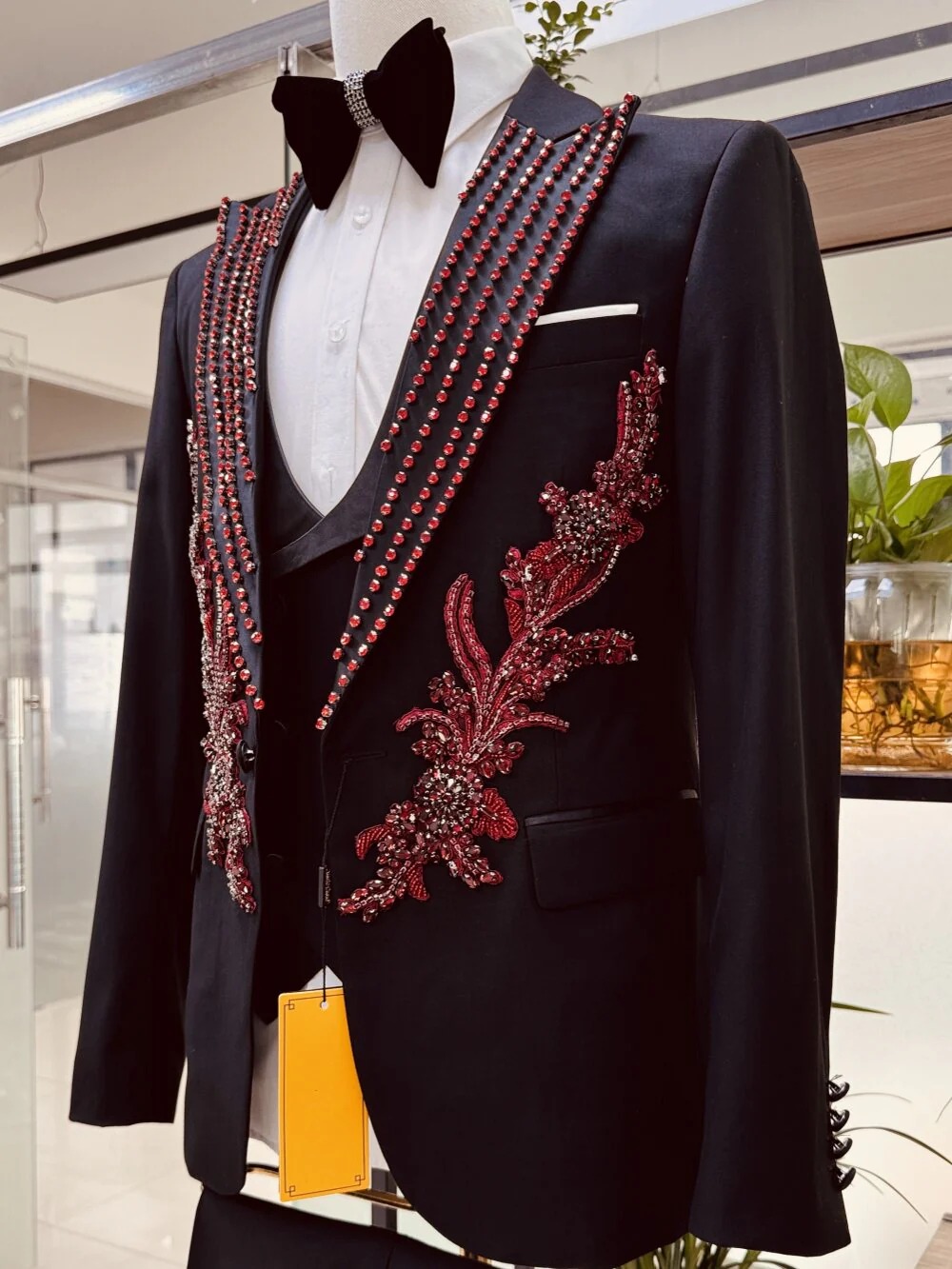 Luxury Men Suits Groom Peaked Lapel Applique Beading Crystal Blazer 2Pieces Tailor-Made One Button Jacket Customized Coat Pants Plus Size - view 6