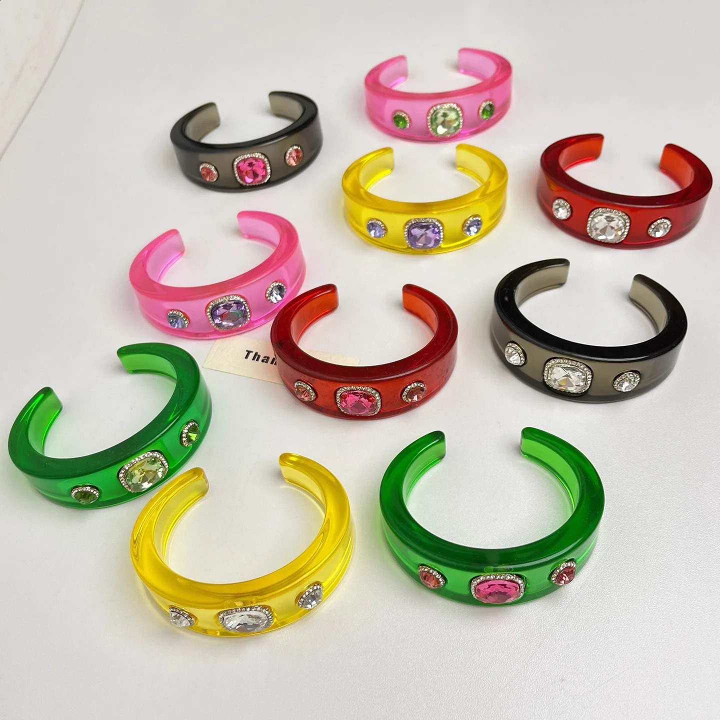 Resin bracelet exaggerated geometric round gradient bracelet260624