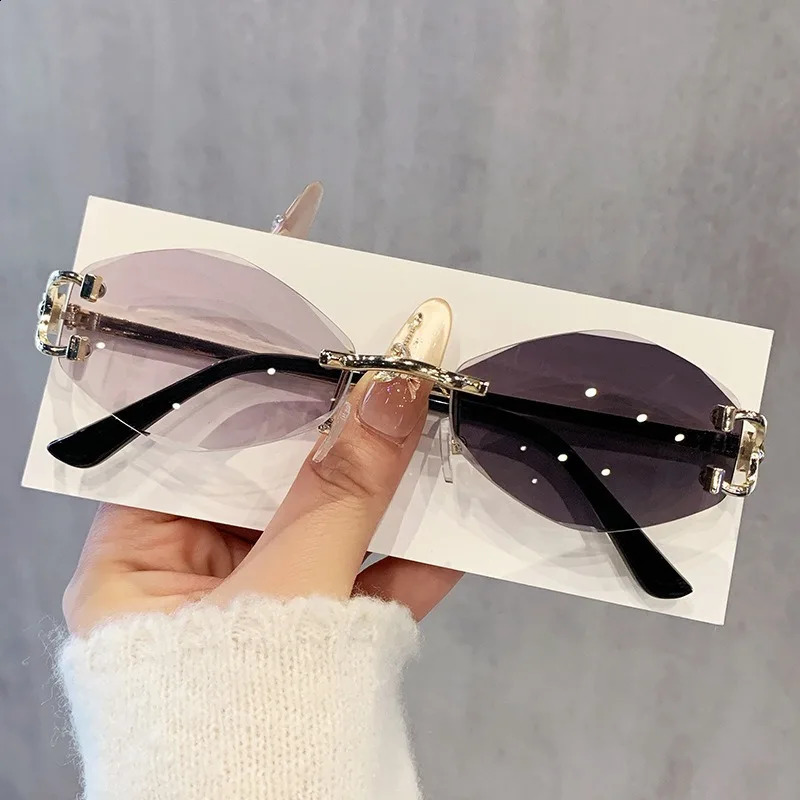 Change Color Sunglasses 2026 Women Ins Hipster Irregular Rimless Glasses Metal Rhombus Outdoor Pochromism Sun Glasses 260626