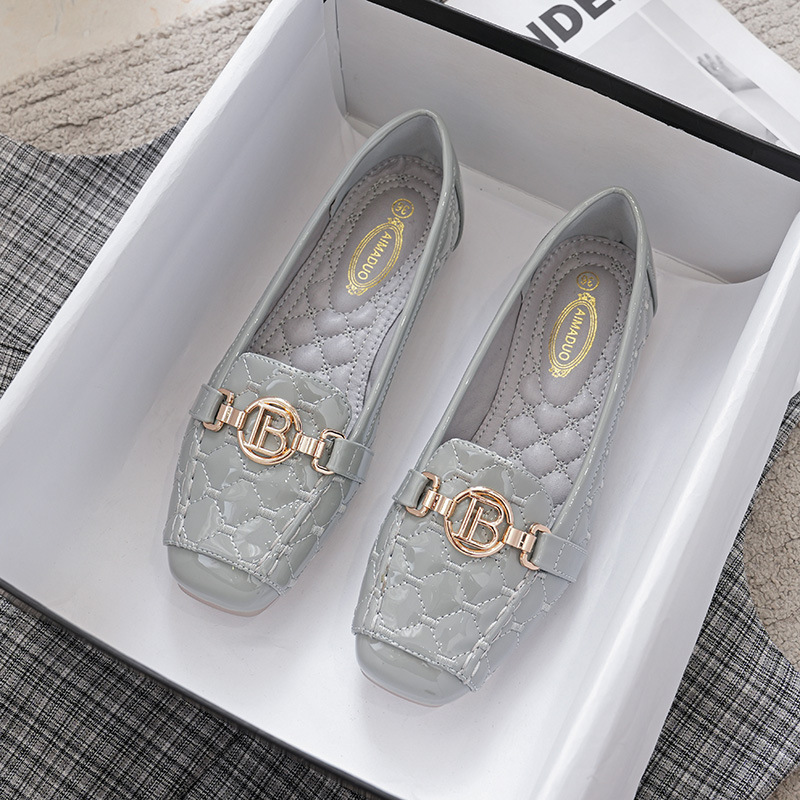 Free Shipping Luxury Casual Shoes Women's B Buckle Square Toe Flat Leather Shoes, Soft Patent Flats with Embroidery Size 33-43 - view 4