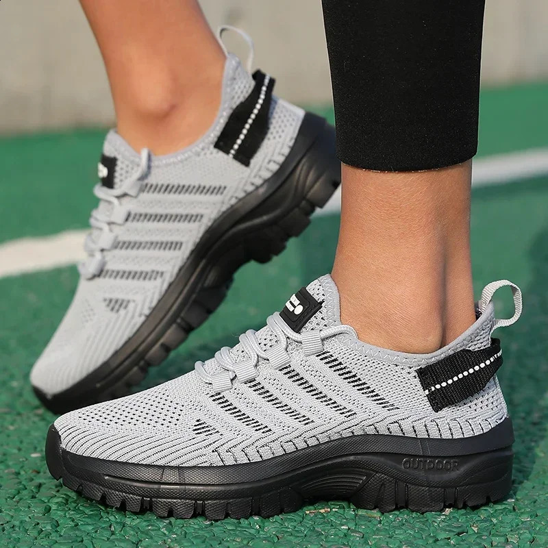 Mens Shoes High Quality Sports Womens Fashion Gym Casual Lightweight Walking Large Zapatillas Hombre 260626