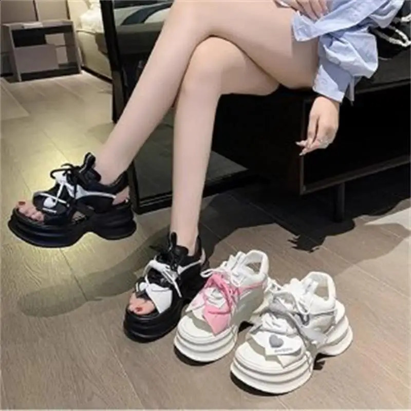 2026 Women Platform Sports Sandals Summer Breathable Soft Sole Casual Shoes Outdoor Wear Versatile 260626 - view 5