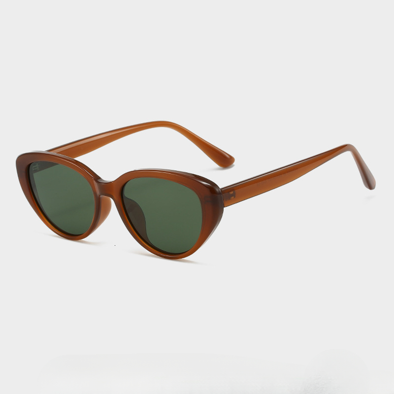 Polarized Sunglasses Retro Triangle Cat Eye Sunglasses for Women Summer Sun Protection Small Face Small Frame High end Feel - view 8