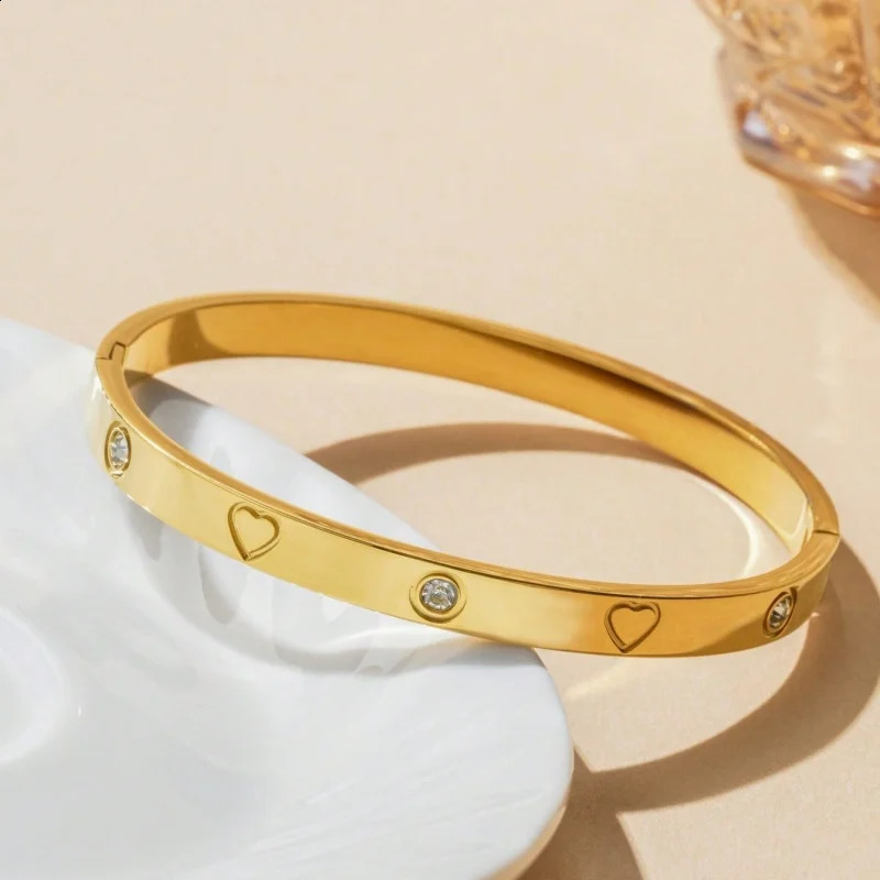 1/3Pcs Gold Plated Stainless Steel Heart Bracelet Set Fashion Zirconia Open Bangle Womens Bracelet Set for Daily Wear 260625 - view 6