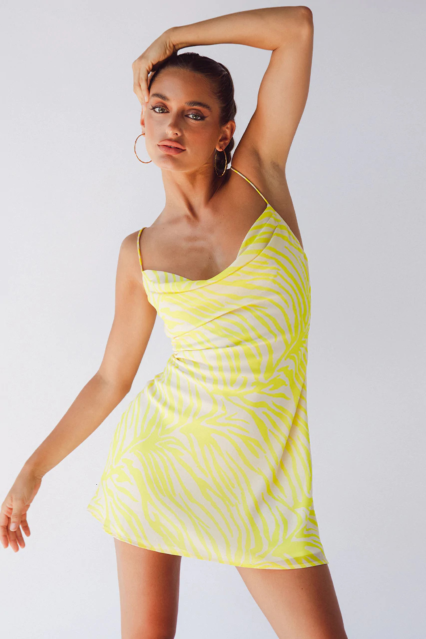 Womens Simple Strap Mini Dress Womens Plain Printed Thin Spaghetti Strap Versatile Short Summer Gown For Women Daily Daily Shopping Brunch Beach Outfi - view 3