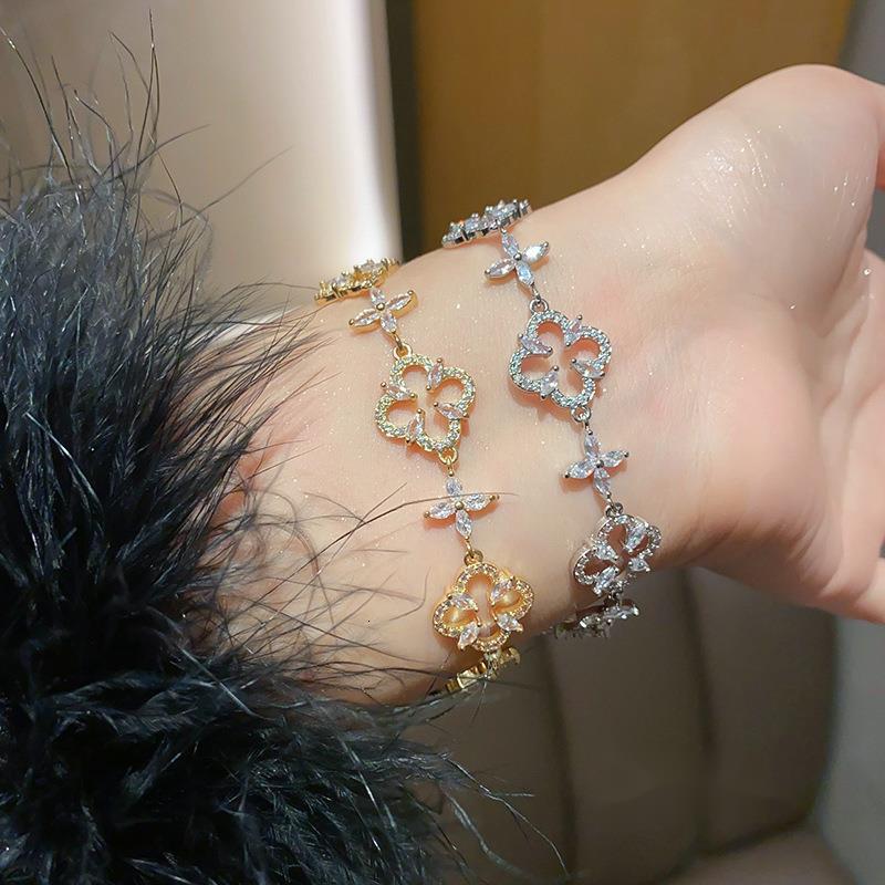 Bracelet Fashionable And Luxurious Zircon Flower Adjustable Bracelet Exquisite And Versatile Retro Hollowed Out Clover Bracelet Jewlery Designer For W - view 4