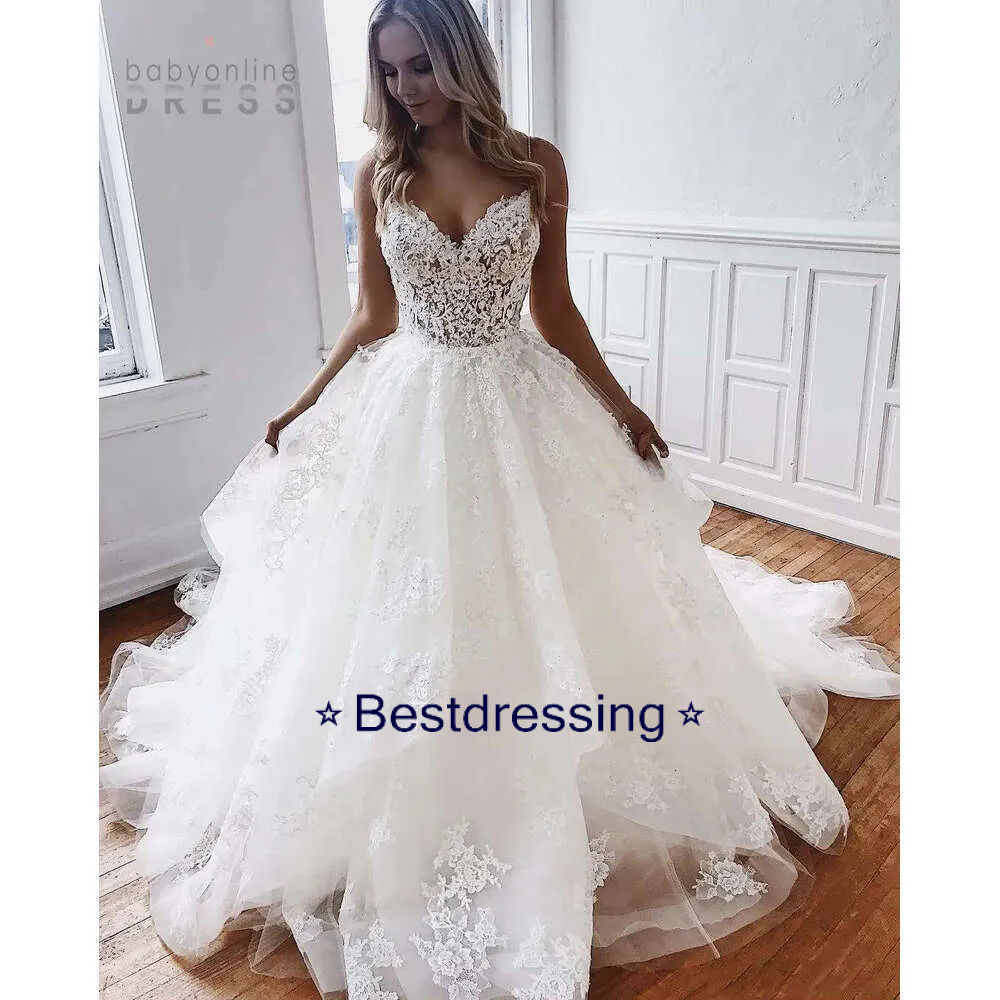 Spaghetti Straps Beach Boho Wedding Dresses Sexy Backless A Line Long Tulle Bridal Gowns Court Train Lace Appliques Bride Dress Bd626