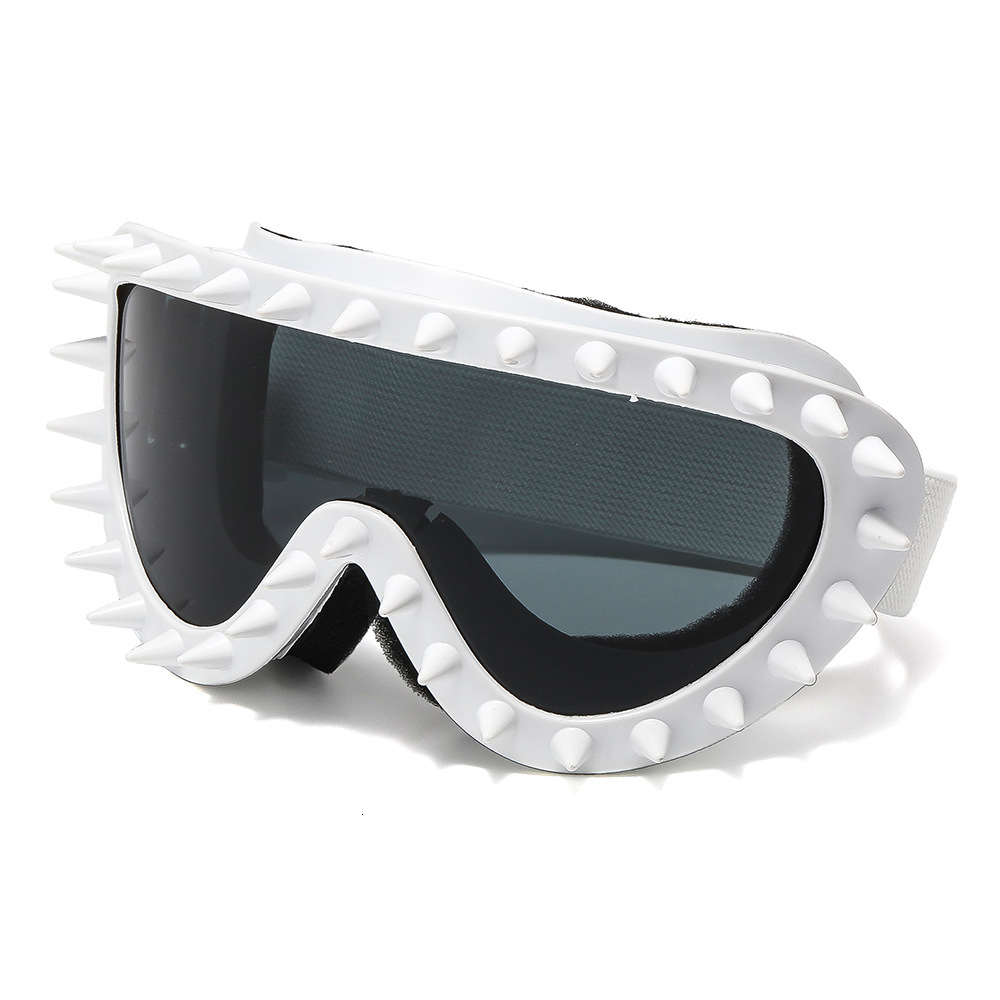 European And American Designer Style Cycling Goggles Personalized Rivet Ski Goggles Men's And Women's Outdoor Sports Windproof Sunglasses Tr - view 4