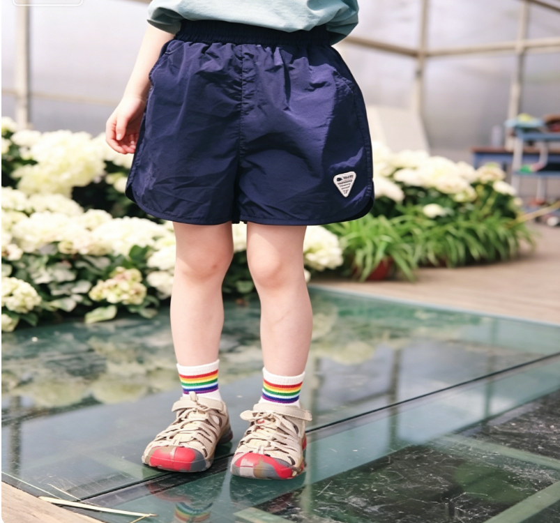 Kids Mountain Style Stretch Quick Dry Athletic Shorts Elastic Waist Lightweight Outdoor Hiking Sports Running Shorts for Boys Girls 26AG3194 - view 4