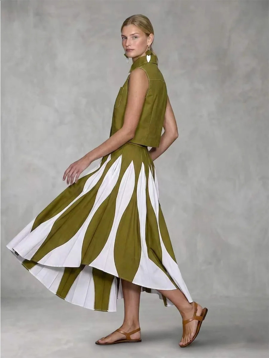 Bonboho 2026 Womens Elegant Skirt Set Sleeveless Shirt Top High Waist Pleated Contrast Color Casual Twopiece 260625 - view 3