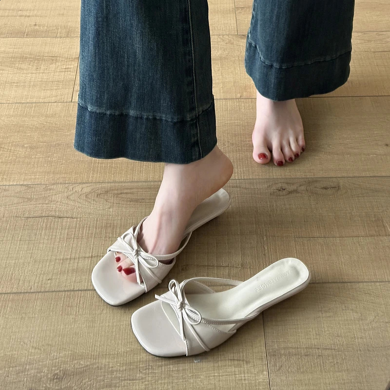 Summer Low Heel Flower Women Slippers Concise Open Toe Slip On Shoes Ladies Elegant Butterfly-knot Beach Vacation Dress Slides 260626 - view 4