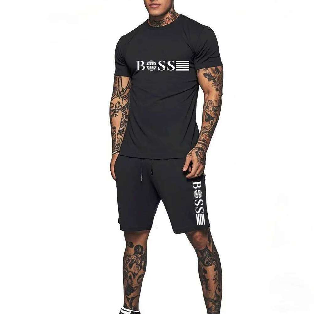 2026 Fashionable summer outdoor sports suit men's breathable T-shirt shorts casual and fashionable two-piece set 26Y0626