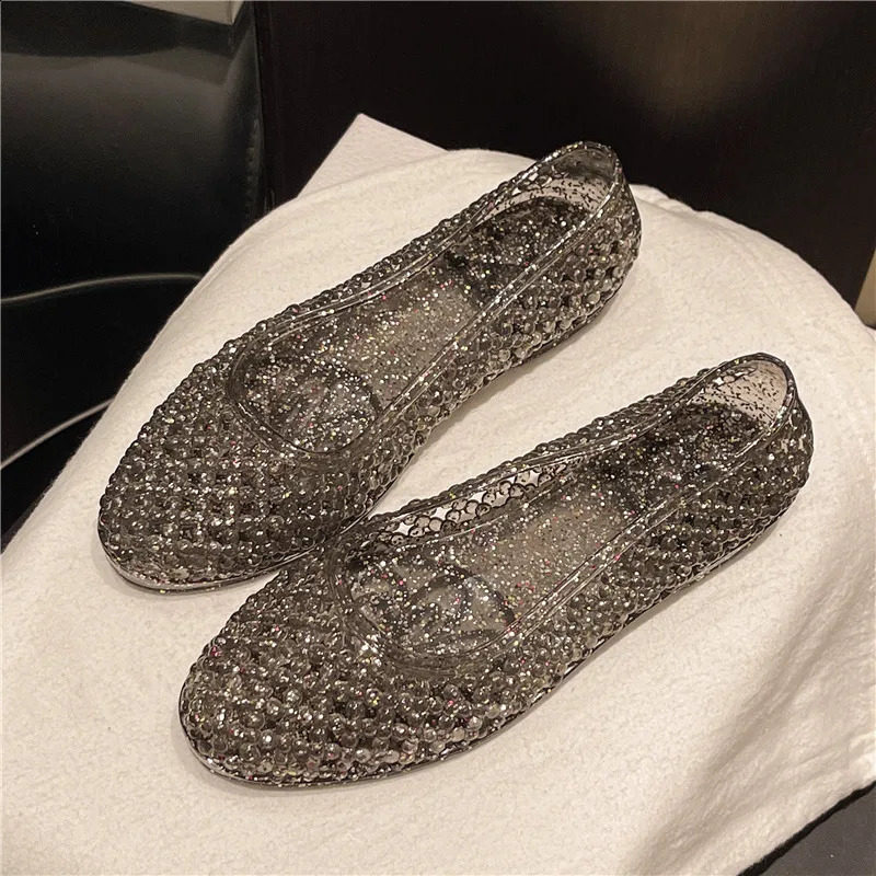 Summer Women Hollowout Sandals Crystal Jelly Slippers Lady Flat Beach Shoes Adult Home Bathroom Casual Outdoor Slipper 260626 - view 7