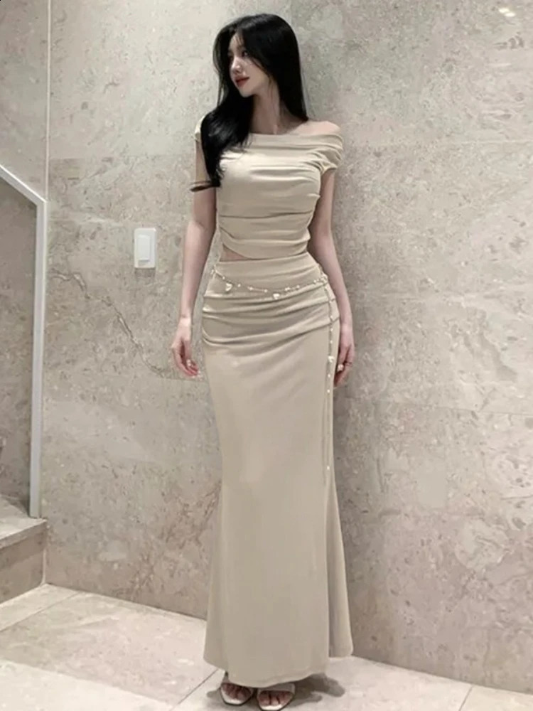 2026 Arrival Korea Dongdaemun Two Piece Set Slim Fit Draped Neck Sleeveless Women Tank TopButt Wrapped Fishtail Skirt 260625 - view 3