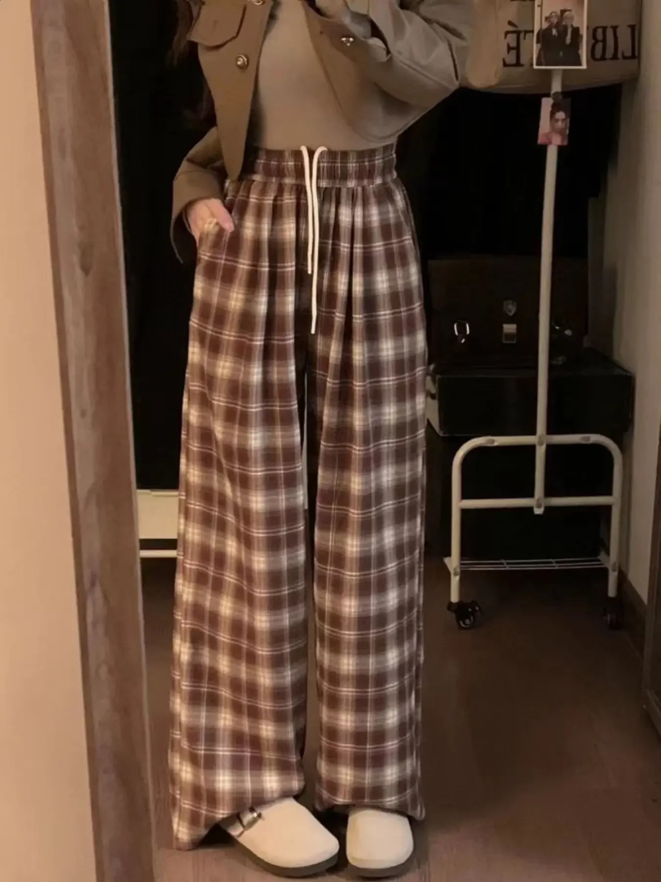Retro Checked Plus Size Womens Trousers Relaxed Fit Comfortable Y2K Casual Straight Leg Pants SpringAutumn Bottoms 260625 - view 6