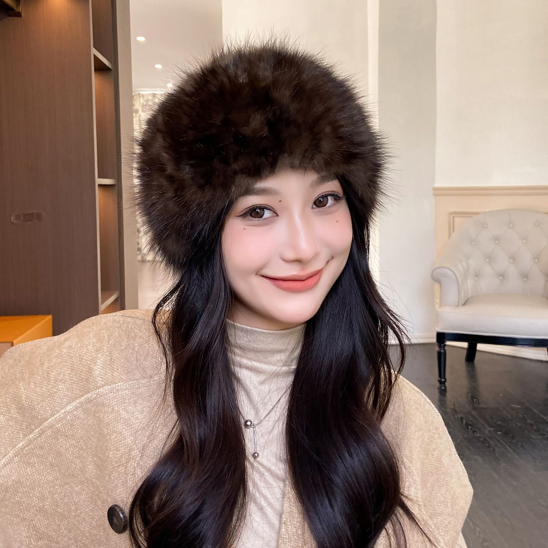J0143 Imported superfine mohair solid color long scarf, lightweight and fluffy, windproof and warm without putting pressure on the shoulders. - view 3