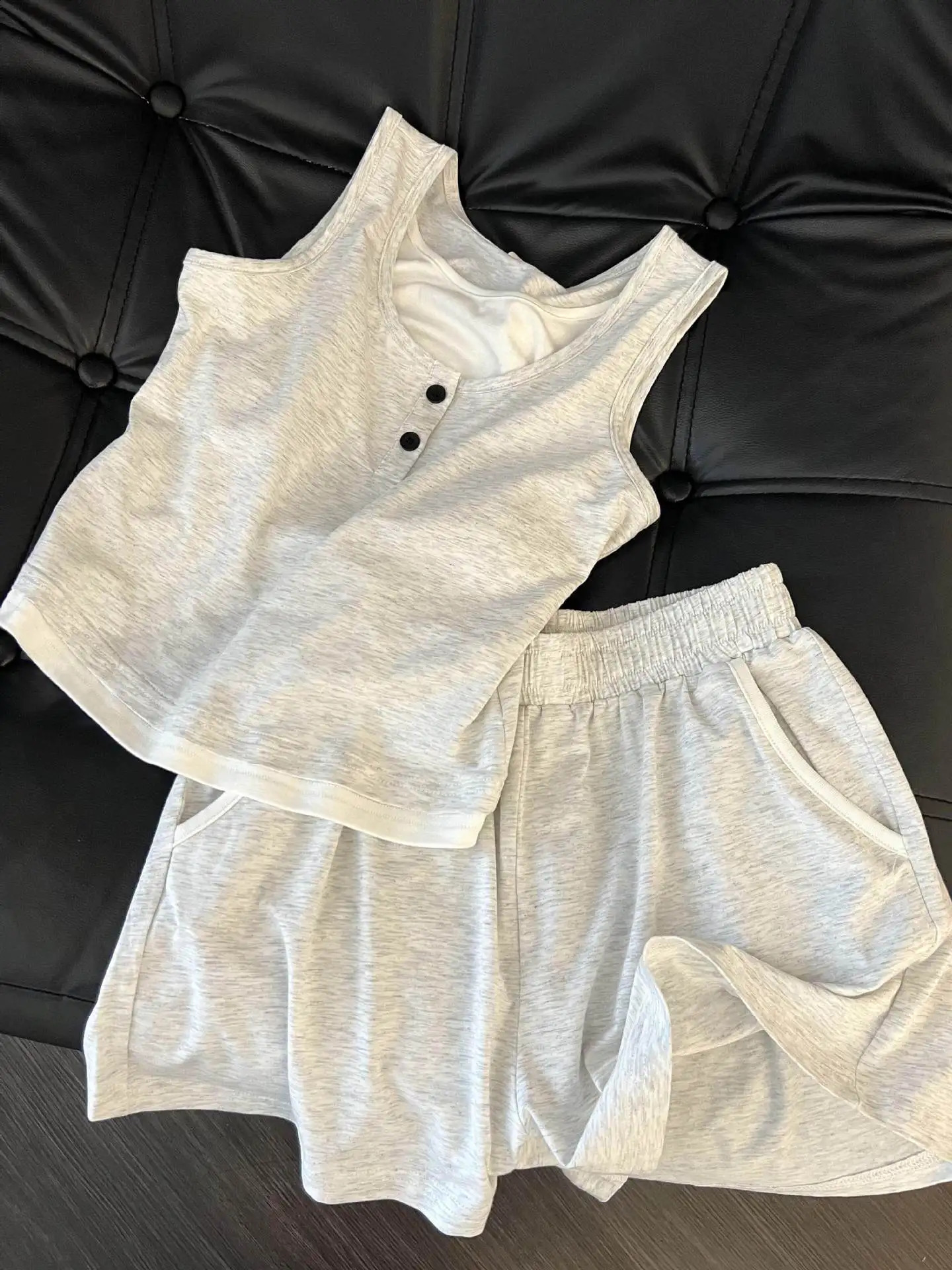 Simple Solid Color Casual Sleeveless Pajamas for Women Spring and Summer Spaghetti Strap Shorts Homewear Set Outfit 260625 - view 7
