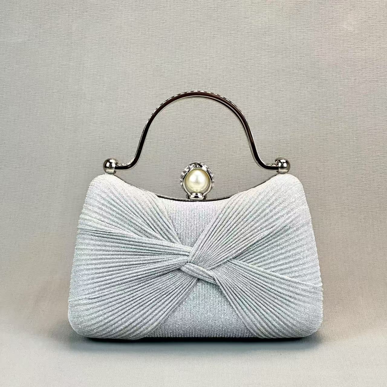Cross-Border Wrinkle Bag for Women, Exquisite Handheld Evening Bag, Socialite Dress Party Crossbody Clutch, Light Luxury Style GLAMOR - view 4
