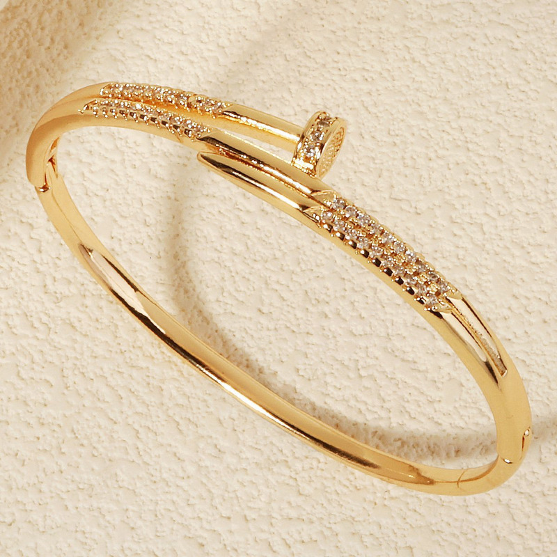 Bracelet Fashionable And Exquisitely Designed Diamond Inlaid Bracelet Light Luxury Gold Versatile Women's Buckle Bracelet Designer Hard Body Brac - view 8