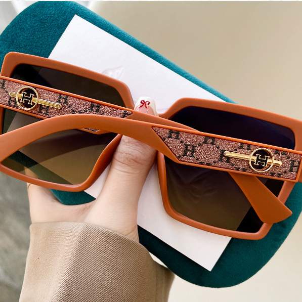 2026 Designer's New Personalized Trendy Small Fragrant Polarized Sunglasses Light Luxury High End Driving Travel Anti UV Internet Celebrity Sungl - view 6
