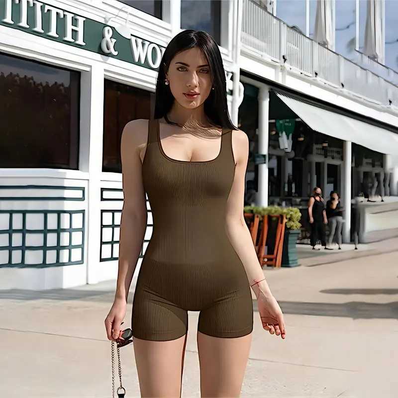 States Europe and the United seamless tight sexy breathable integrated yoga clothes for women training sports fitness jumpsuit M260626 - view 6