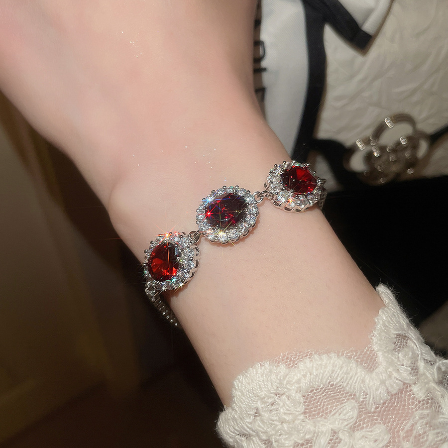 Dopamine Zircon Oval Bracelet for Women, Light Luxury High-End Fashionable European and American Style Unique Personalized Jewelry - view 8