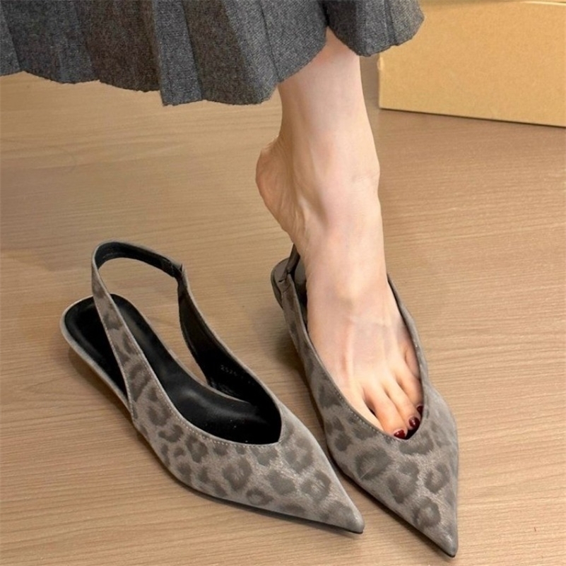 Spring Women Sandal Fashion Pointed Toe Shallow Slip on Ladies Slingback Shoes Low Wedge Heel Mules 260625