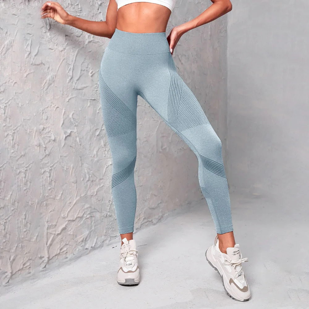 Knitted yoga wear seamless hip-lifting sports pants womens peach-buttock fitness pants tight sports yoga breathable 260626 - view 4