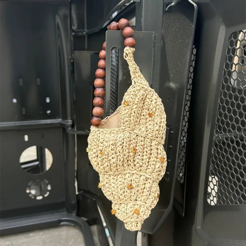 Hand-Woven High Quality Conch Luxury Pearl Chain Women Seaside Holiday Creative Shoulder Cute Shell Brand Crossbody Bag Andralyn - view 3