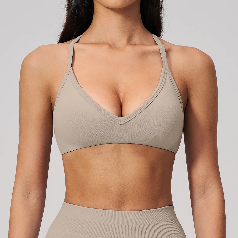 Sports Bra Seamless Women Halter Neck Yoga Bra Quick Drying Running Pilates Workout Top Halter Neck Shockproof Sports Underwear 260626 - view 4