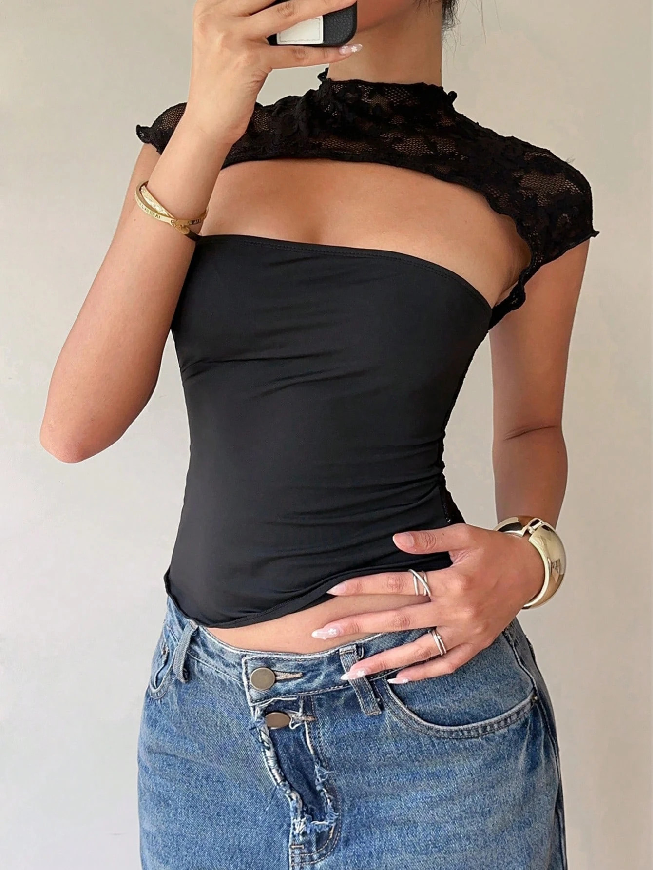 Womens Sexy Lace Patchwork Front Hollow Out Short Sleeve T-Shirt Casual Slim Fit Solid Color Crop Top Spring/Summer 2026 260626 - view 3