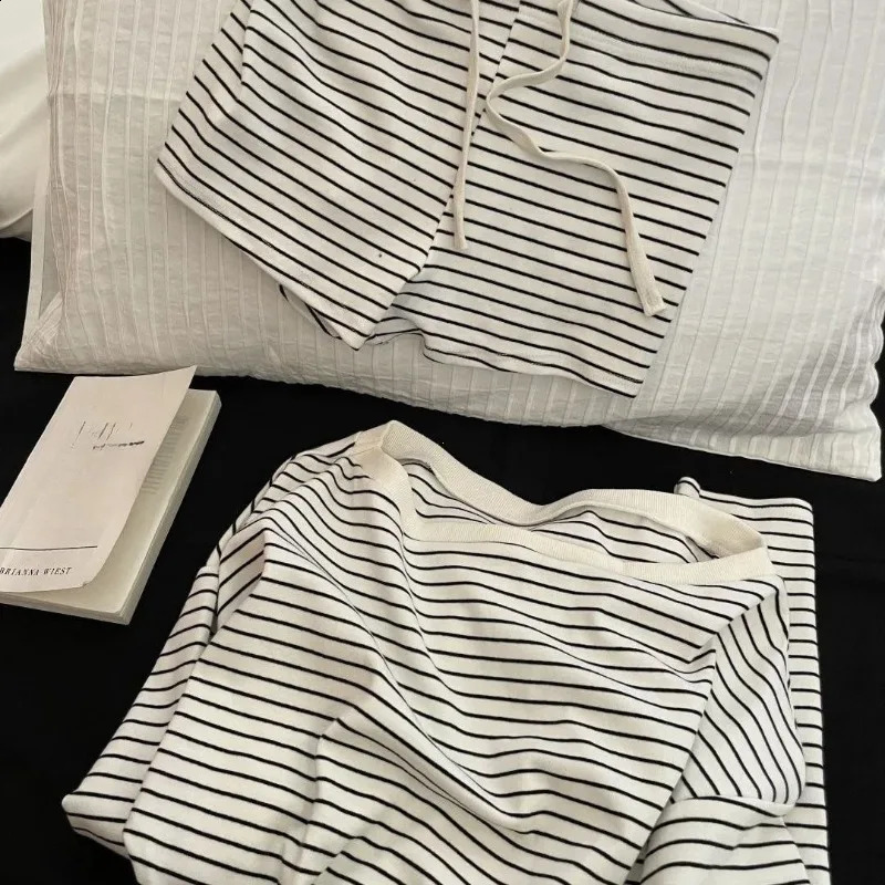 2026 Long-sleeved Pajamas with Black and White Stripes and Off-the-shoulder Korean Style Shorts for Women Home Wear Set 260626