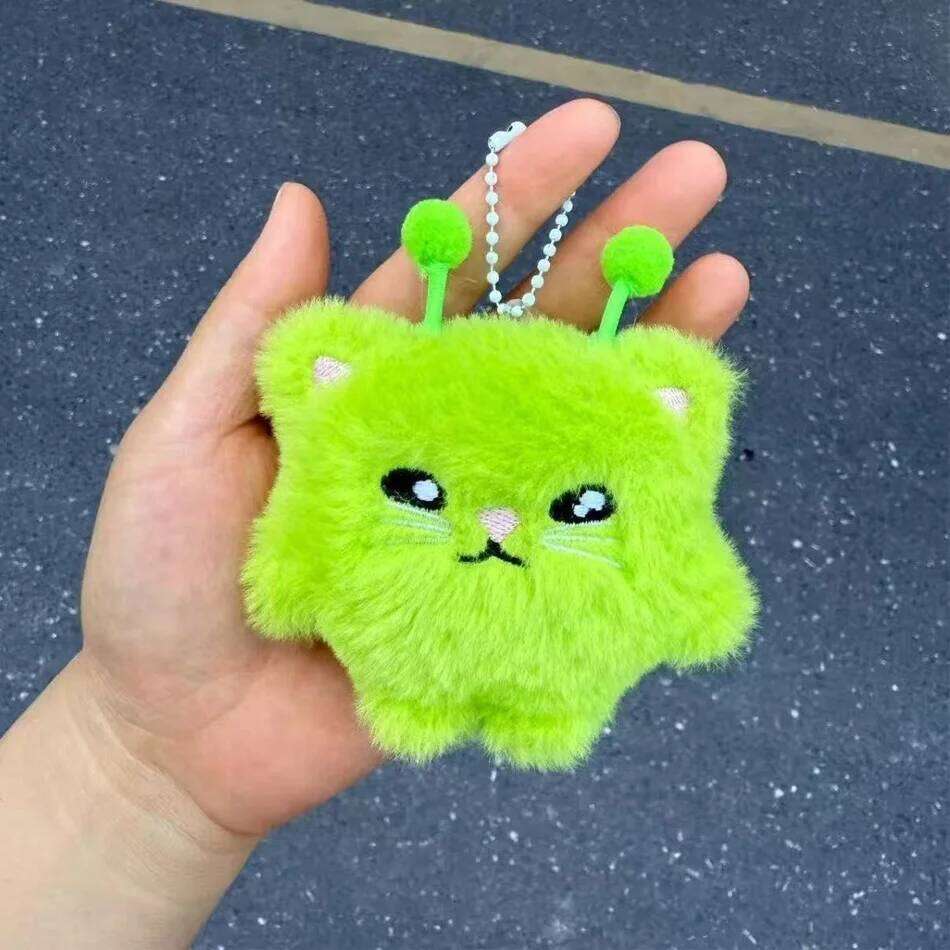 Green Alien Self-Deprecating Bear Plush Keychain Cute Soft Stuffed Toy Bag Pendant Home Decor Comforting Holiday Gift 26Y0626 - view 4