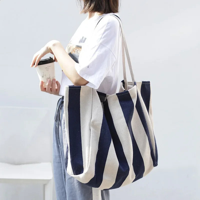 Striped Big Canvas Tote Bag for Women Summer Beach Classical Fabric Soft Large Handbag Female Large Casual Top-handle Bag 260626