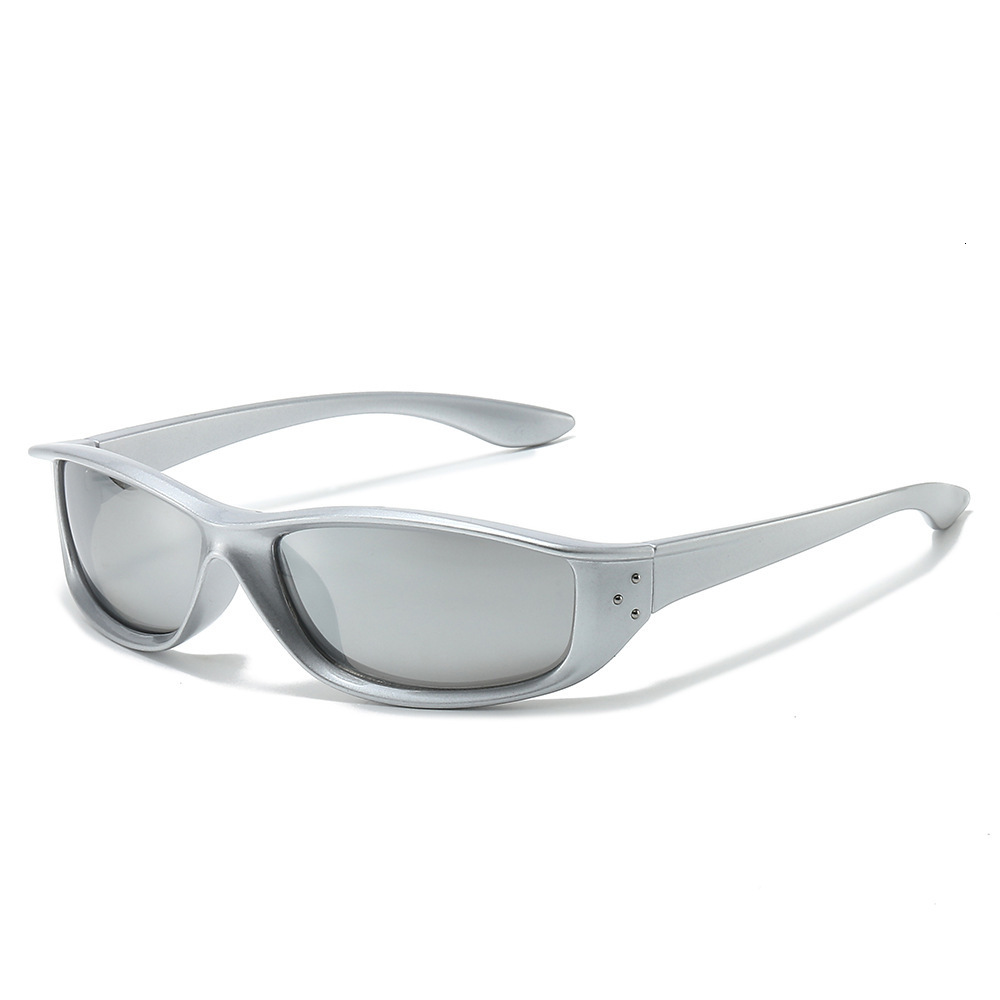 2026 New Square Y2k Style Rivet Futuristic Trendy For Men Women, Popular Among Internet Celebrities, European And American Sunglasses - view 3