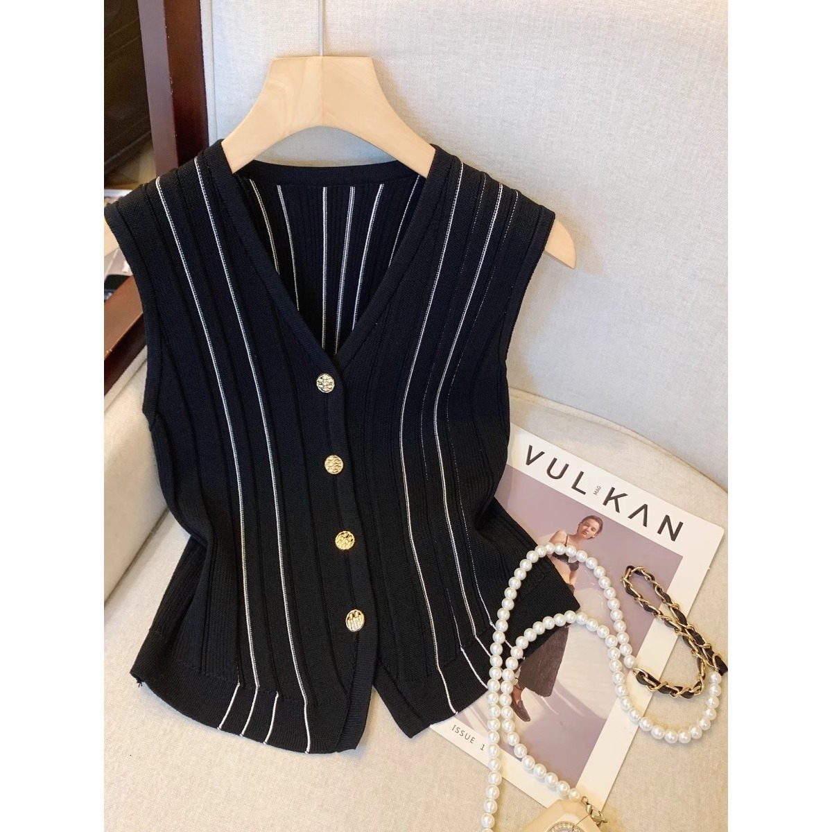 French-Style Contrast Color Striped V-Neck Knitted Vest For Women, New Summer Model, High-End Sleeveless Top A4531 Sleeveless Top Sexy Suspenders - view 4