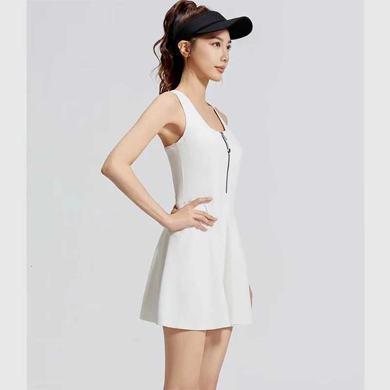 Zipper New 2026 One-Piece Women Sports Dress Squat Proof Skin-Friendly Breathable Slim Fit Outdoor Running Fitness Yoga Sets M260626 - view 4