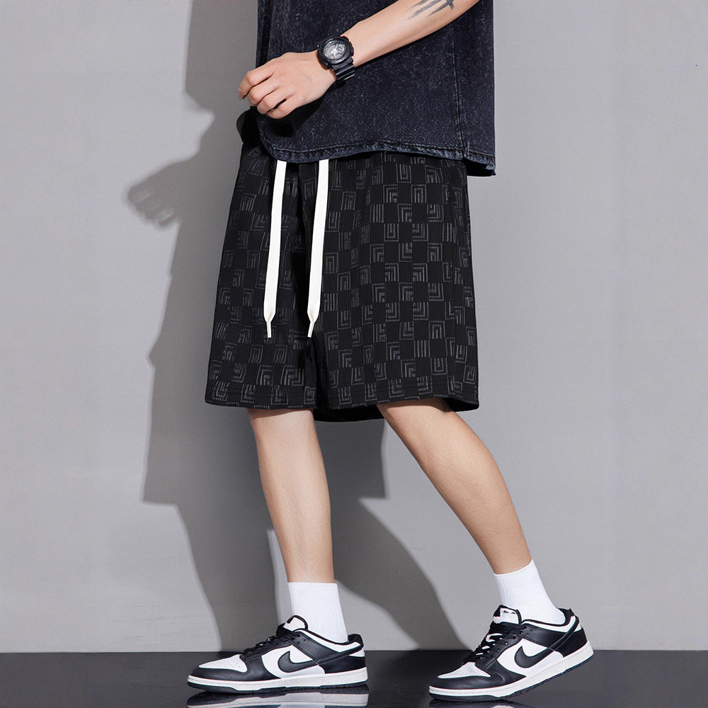 Men's Summer Plus Size Casual Young And Middle-Aged Men, Fashionable Ice-Feel Mid-Length Pants, Extra Large Trendy Five-Inch Shorts For Men - view 4
