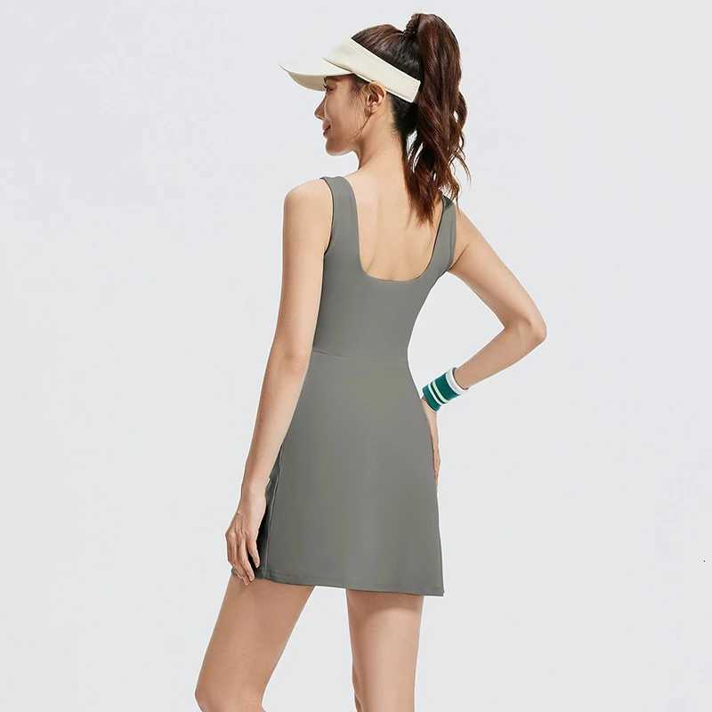 One-Piece New 2026 Sports Womens Dress with Built-in Bra Pad Slim Fit Squat Proof Skin-Friendly Breathable RacerYoga Sets M260626 - view 4