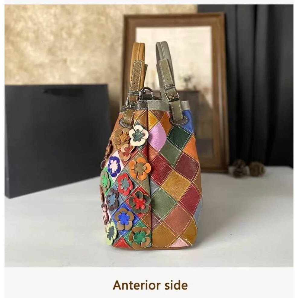 Genuine Leather Handmade Splicing Flower Crossbody Bags For Woman Random Scheme Cowhide Shell Bag Contrast Color Handbag - view 4