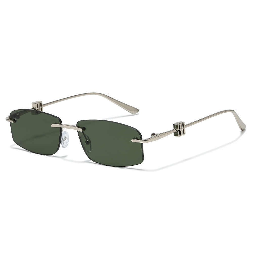 2026 New European And American Ins Celebrity Narrow Frame Square For Women, Fashionable Street Style Metal Sunglasses - view 4