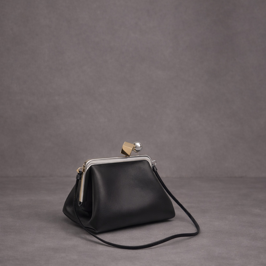 Women 2026 Fashionable And Simple Metal Square Purse For Women Party Evening Bag Vintage Clip Handbag - view 5