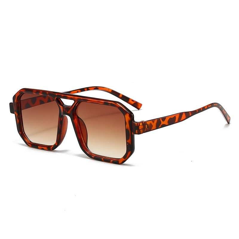 2026 Designer's New Luxury Large Frame Sunglasses Simple Men's And Women's Sunglasses European And American Sunglasses Trend Driving Pe - view 7