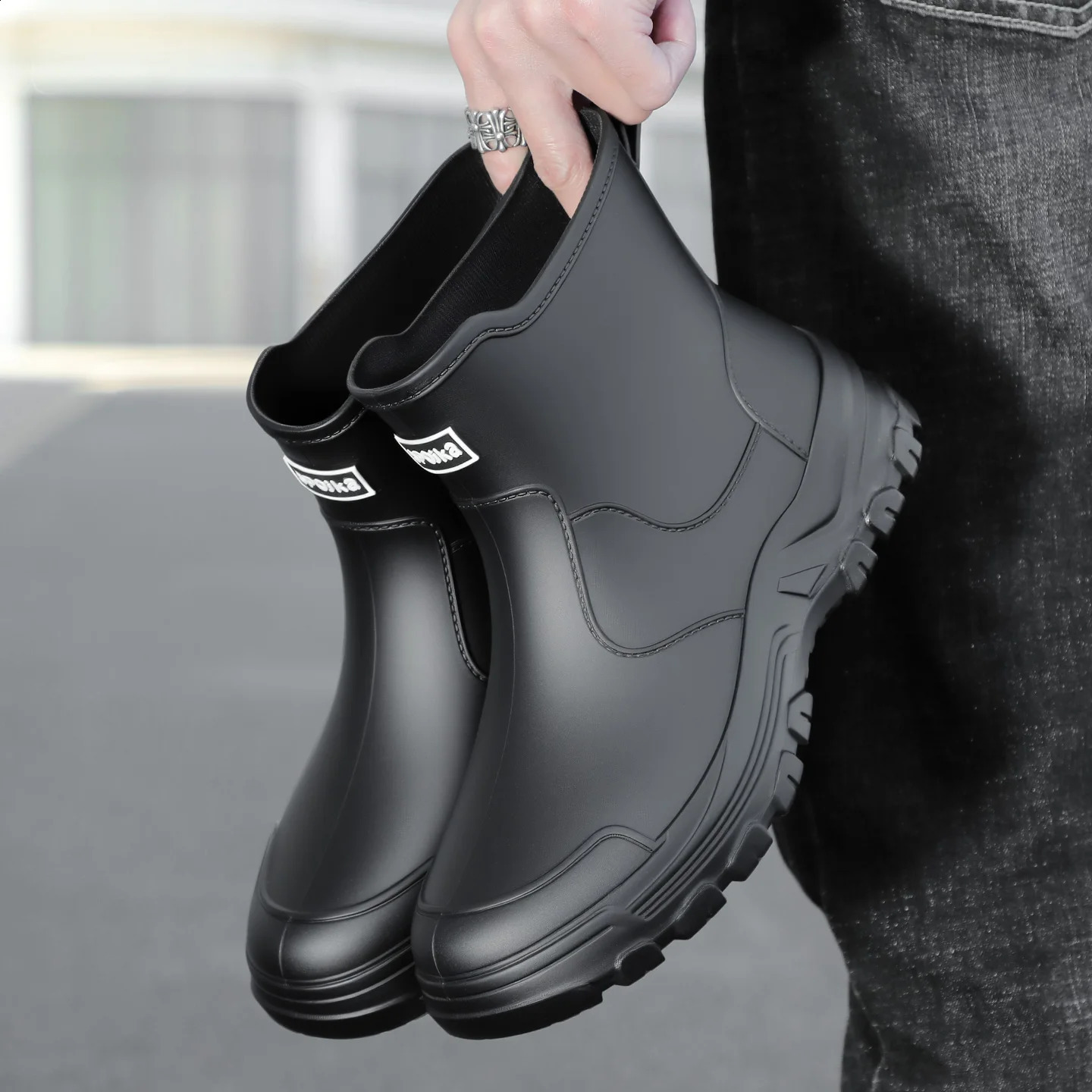 anti slip and waterproof rain shoes for men fashionable short tube autumn and winter cotton rain boots work boots rubber 260626 - view 1