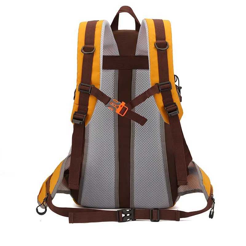 Oxford cloth Travel Backpacks Quality Nylon Outdoor Hiking Backpack Unisex Sports Hiking Lightweight Travel Camping Backpack M260626 - view 3