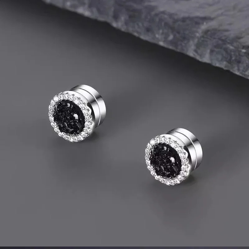 2Pcs y Crystal Black Blue and White Color Magnetic Ear Clips Non Piercing Stud Wedding Jewelry Accessories For Women 260623 - view 6